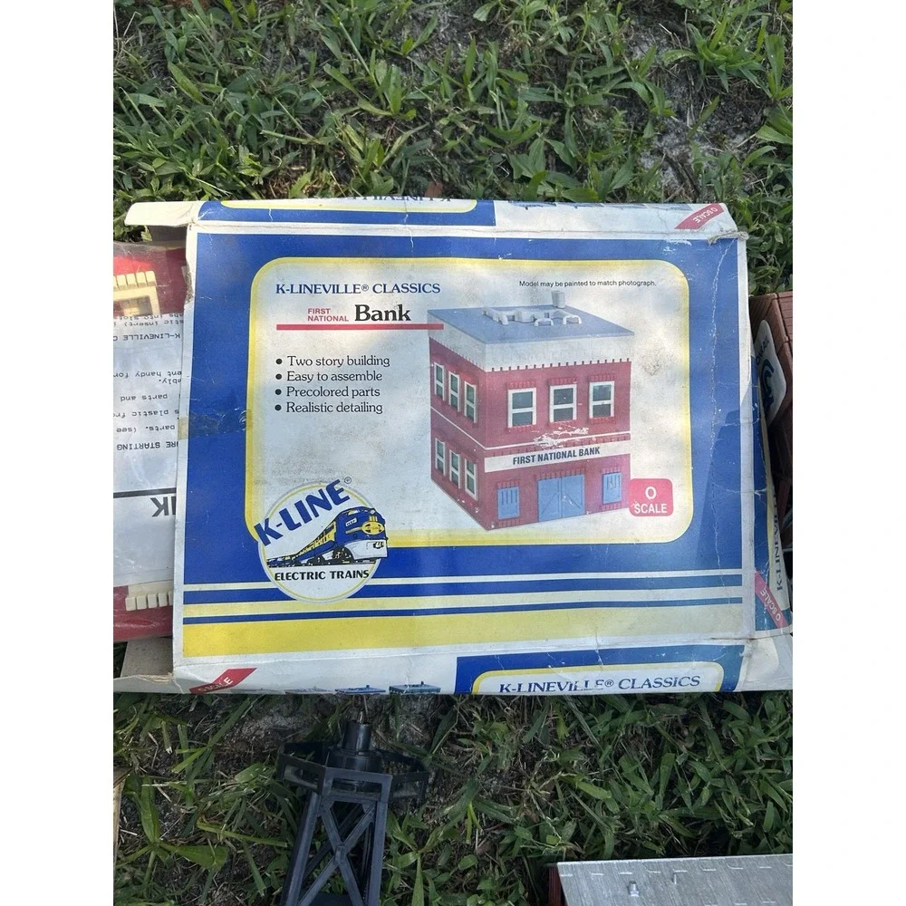 Vintage Model Train Building Tunnel Accessory Lot Plasticville Lionel K Line Etc